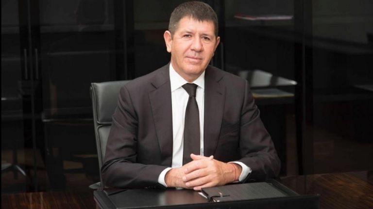 Играчи и треньори на Ботев :”Върнете акциите на Самуилов” width=