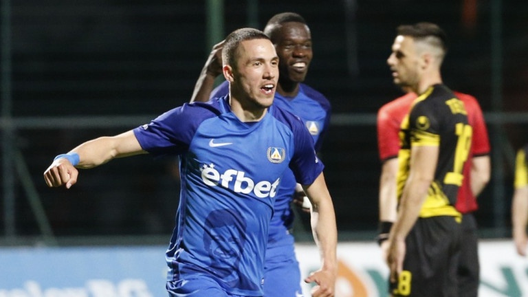 Трансферът на Иванов в Ауе пред провал