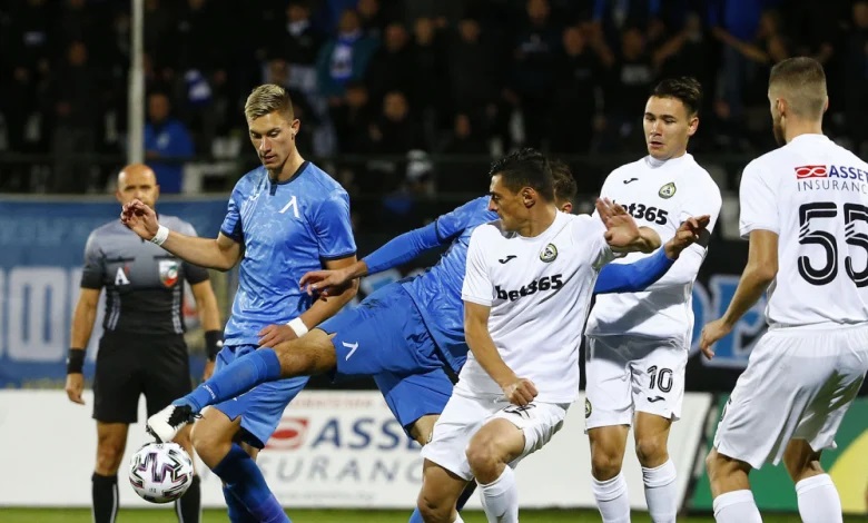 Славия без трима основни играчи срещу Ботев Пловдив width=