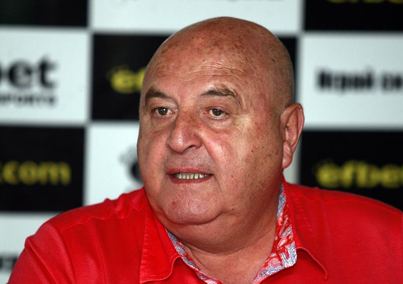 Стефанов поиска “кастрираният” Попов да му върне 5-те хиляди