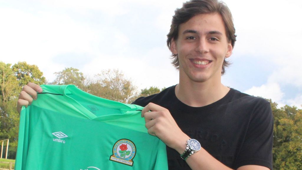 Стергиакис: Да играя в Англия беше детската ми мечта