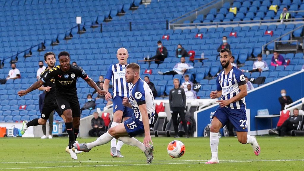 Ман Сити прегази Брайтън, Стърлинг блесна с хет-трик