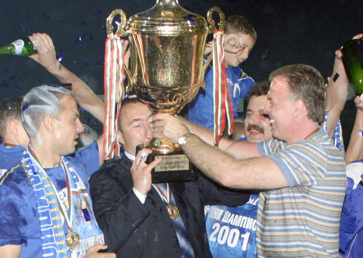 Мъри Стоилов разкри тайните на Синята приказка