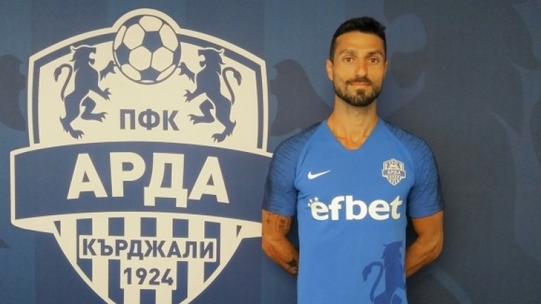 Арда задържа иракския защитник Сулака и през пролетта