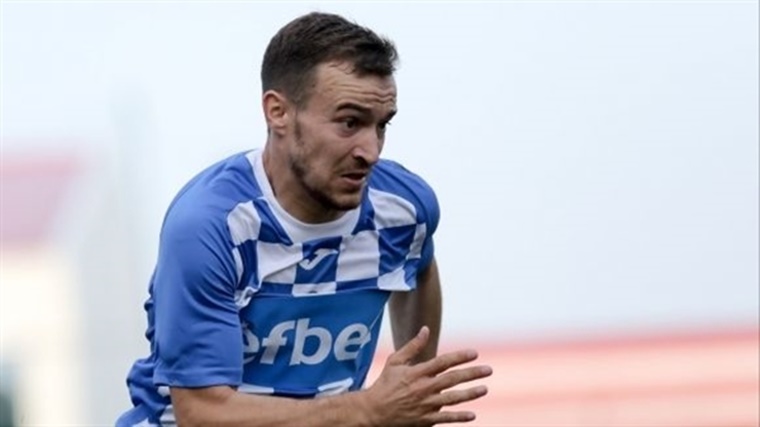 Славия с първи трансфер