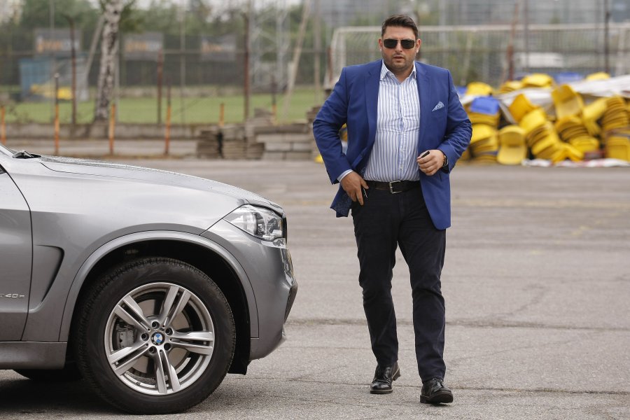 И бивш служител на Левски нападна Павел Колев