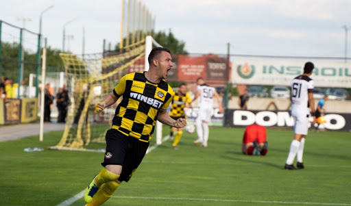 От Трабзонспор гледали Неделев на живо срещу Левски