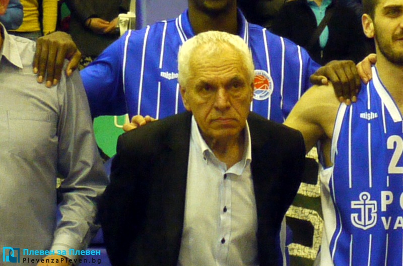 Ужасен ден – и човекът-баскетбол си отиде от този свят