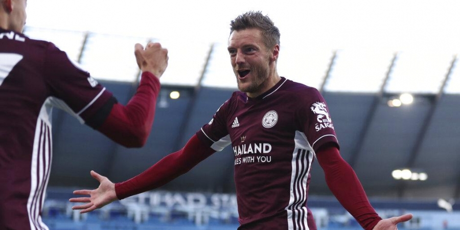 Късен гол на Джейми Варди измъкна Лестър срещу Шефилд