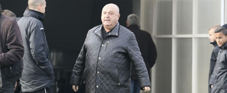 Стефанов след загубата: “Кастриран съдия, свиреше всичко за тях”