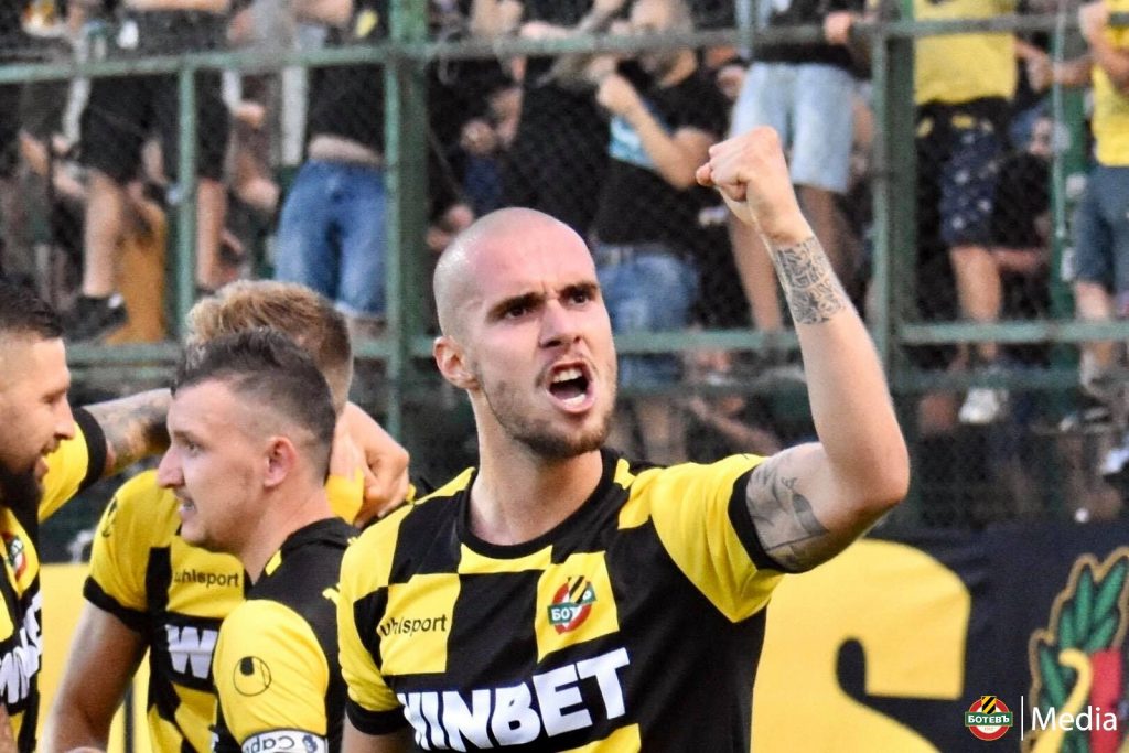 Вутов се спаси от неуредиците в Ботев (Пловдив)