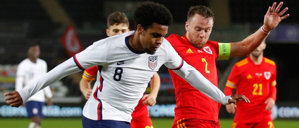 Халф на Юве стана Играч на годината в САЩ