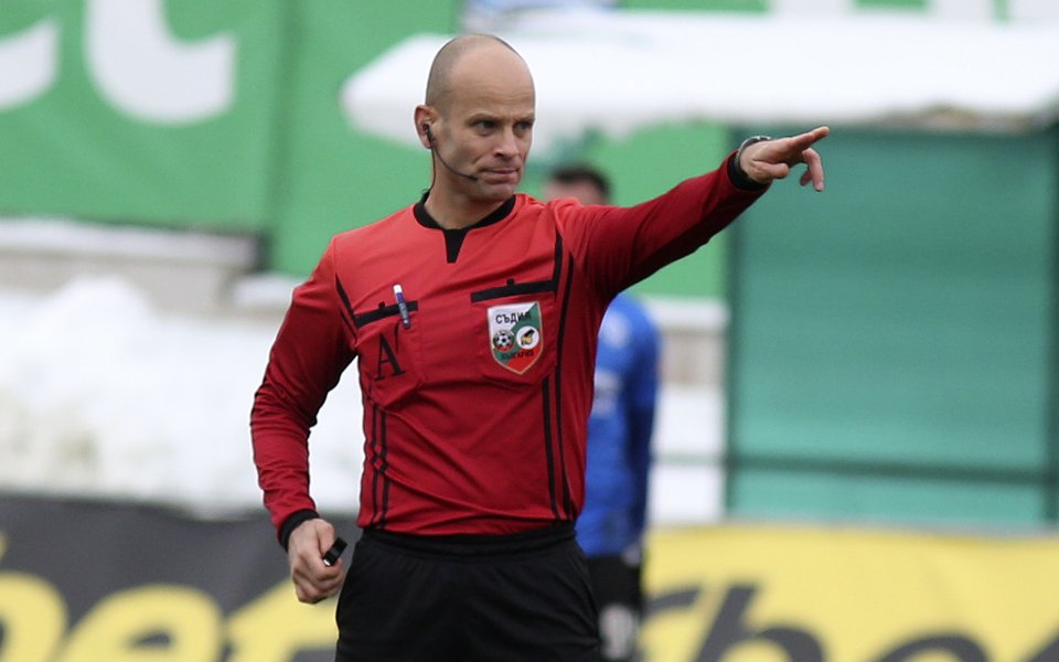 Съдийската комисия прати куп рефери в Трета лига