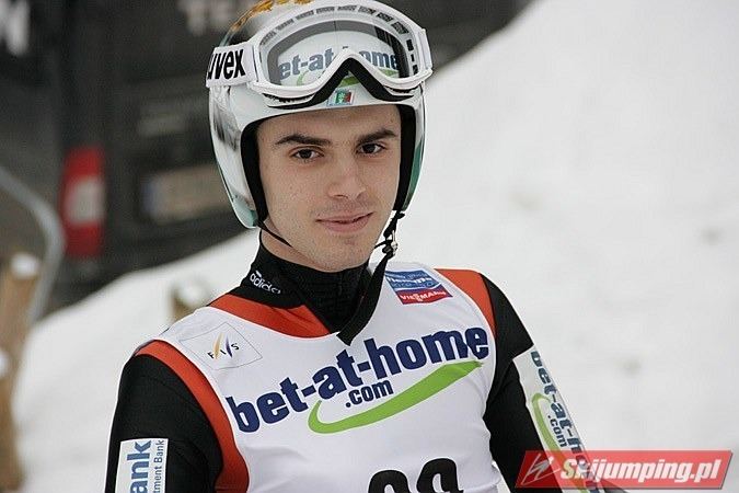 Зографски възстановен, скача в квалификациите за Четирите шанци width=