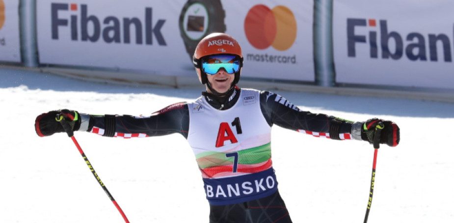 Сребърен медалист от световното се пуска в Банско